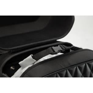Bolsa interior impermeable...